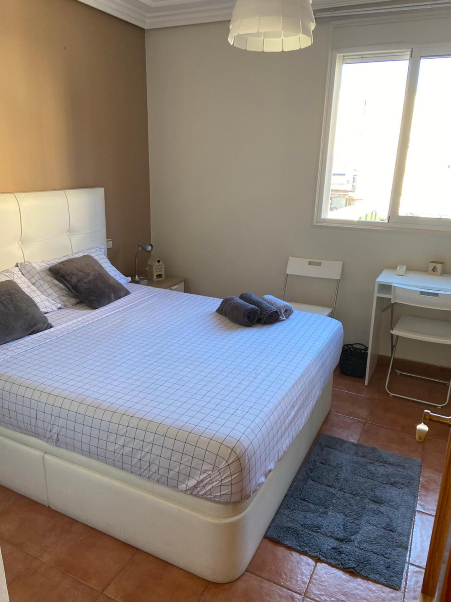 Habitacion Con Cama Matrimonial En Málaga Eksteriør billede